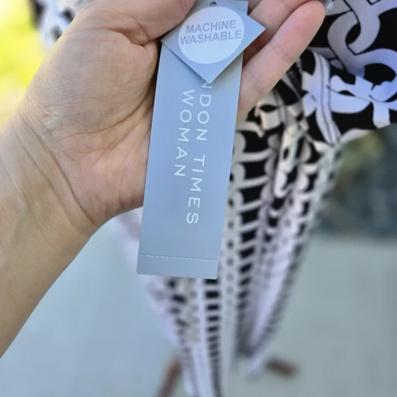 London Times NWT Black & White Geo Wrap Dress, Size 18W - Picture 6 of 11